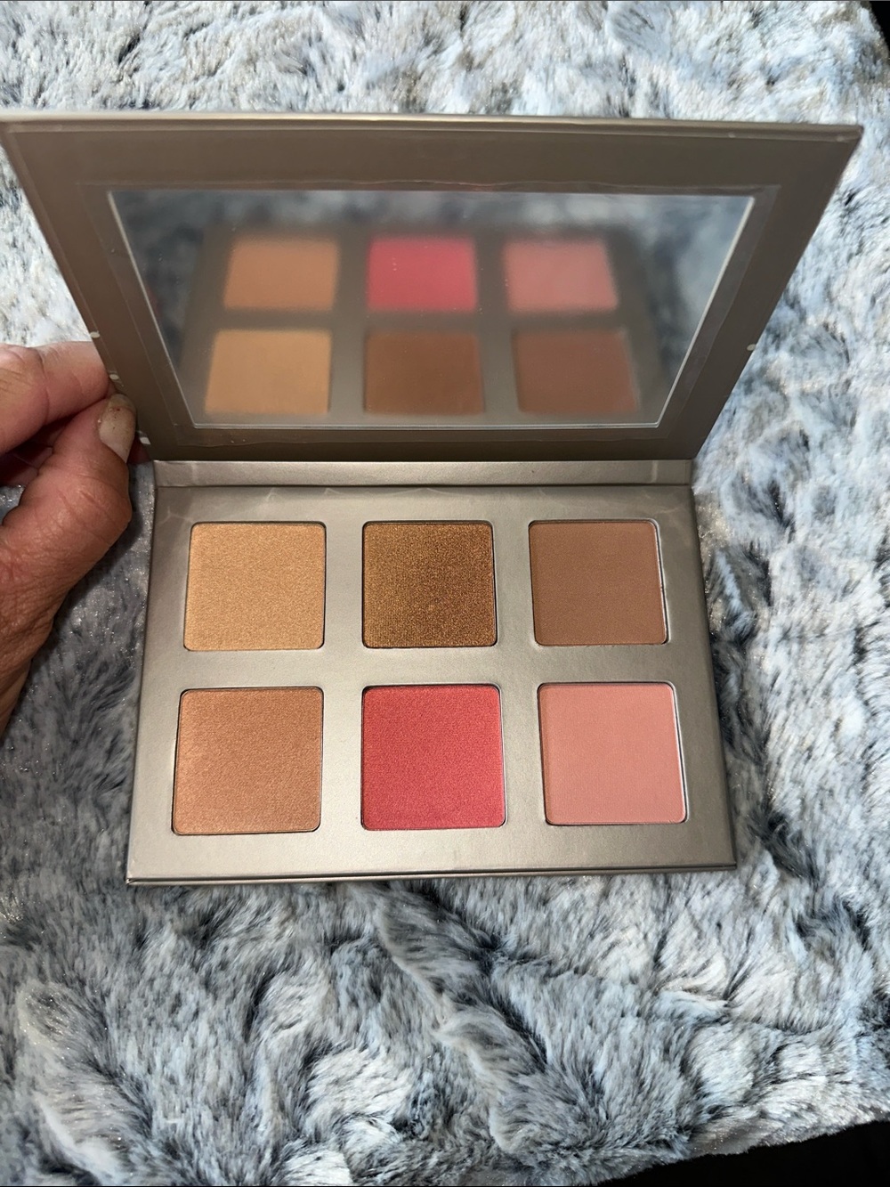 NEW - ICONIC London ‘Blaze Chaser’ Face Palette